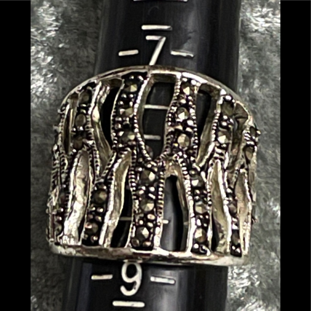 Women’s ring